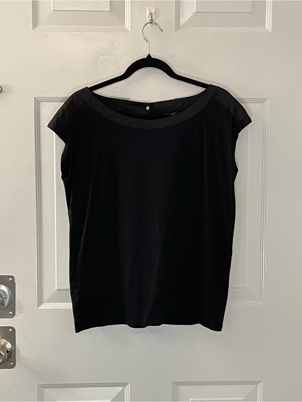 Ann Taylor Black Cap Sleeve Boatneck Top with Satin Trim